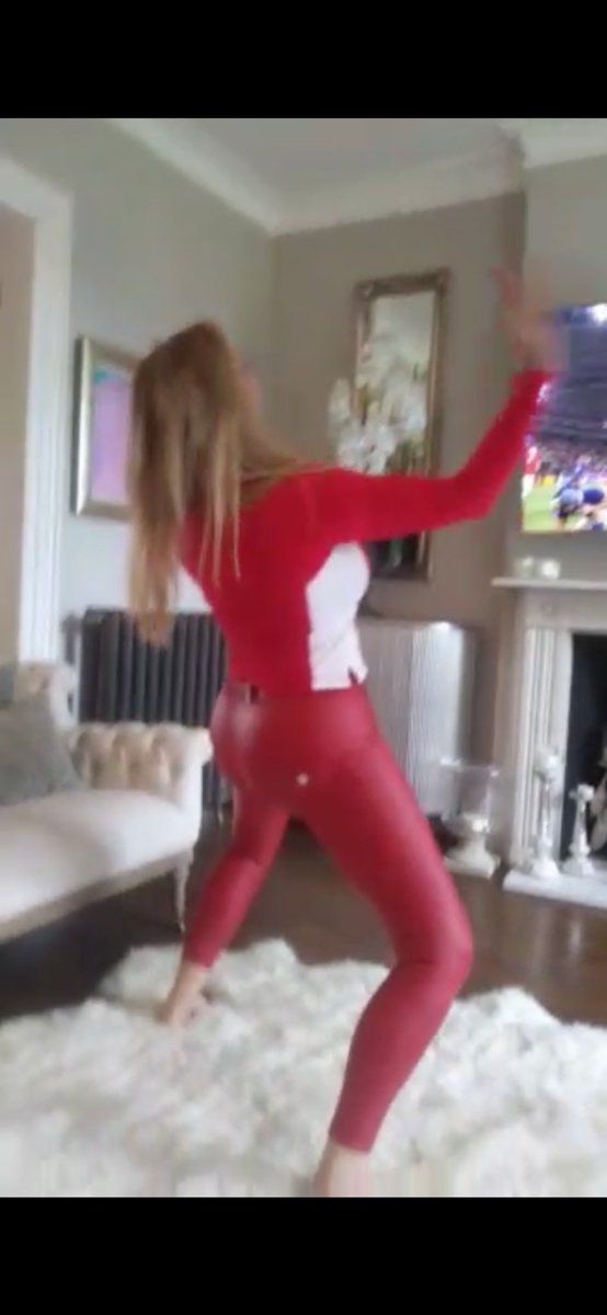 carolvorders's tweet photo. We are BELIEVERS.....⁦@WelshRugbyUnion⁩ ⁦@rugbyworldcup⁩ 🏴󠁧󠁢󠁷󠁬󠁳󠁿❤️🏆🏴󠁧󠁢󠁷󠁬󠁳󠁿❤️🏆🇯🇵👏🏼 https://t.co/NI5A8mDExg