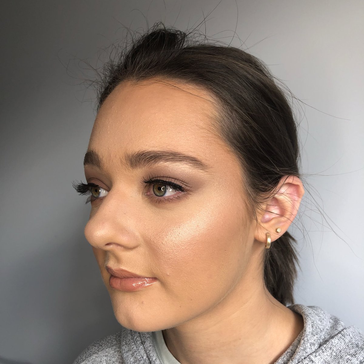 brookee_mua's tweet photo. Smokey brown eye and fluffy brows 😍 

#makeup #makeupartist #RevolutionPRList #TheList #makeupaddict https://t.co/ihjIkcJaDy