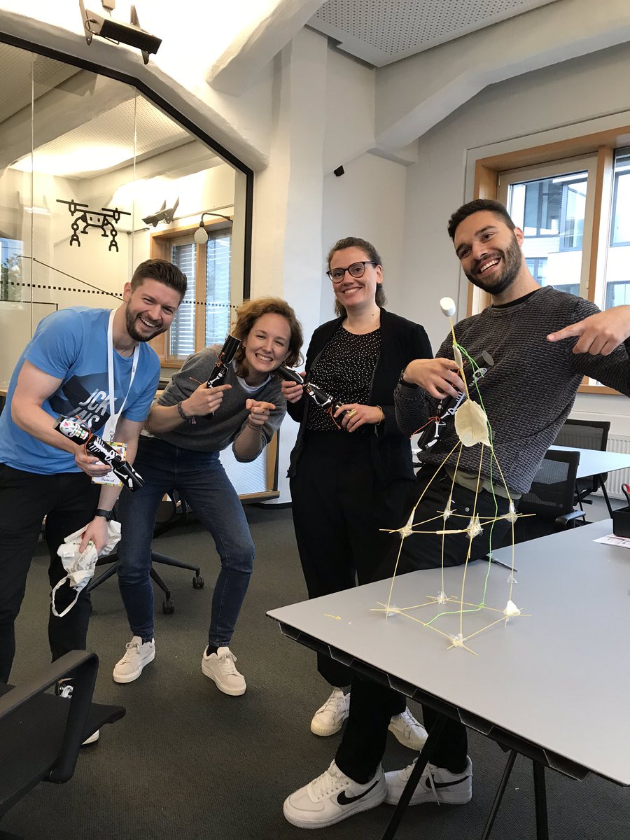 lauragdts's tweet photo. The proud winners of our marshmallow challenge 🍡 #GGovJam #DUSGovJam #marshmallowchallenge https://t.co/JOi5N3gsRD