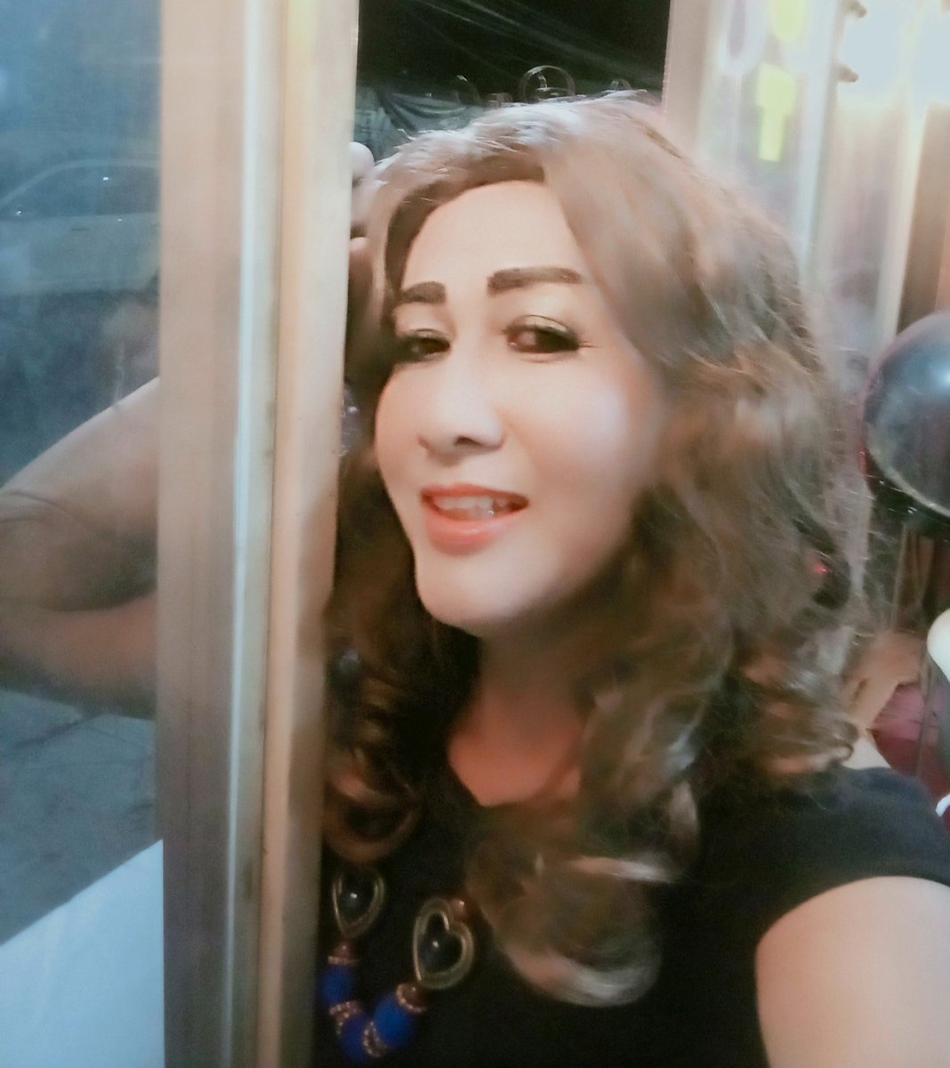 ivon_oke's tweet photo. Yang mau lulur rempah panggilan romm di jamin frezz wa 081149321691  Surabaya https://t.co/wzgIGuYgWv