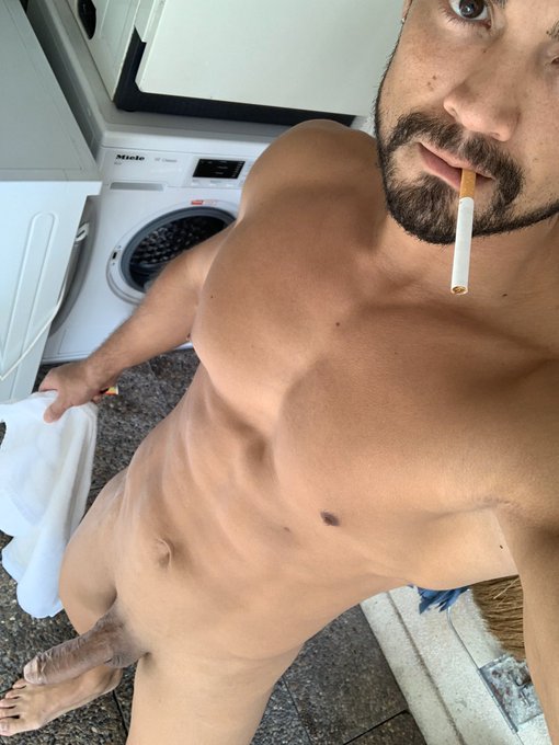Suscr&iacute;bete a mi p&aacute;gina de OnlyFans.. placer asegurado! Follow 👇🏽  https://t.co/YcErJ8f1ih https://t.