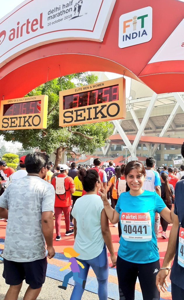 Monasharma81's tweet photo. #airteldelhihalfmarathon #runforself #runforfit https://t.co/K8DHKYwNCo