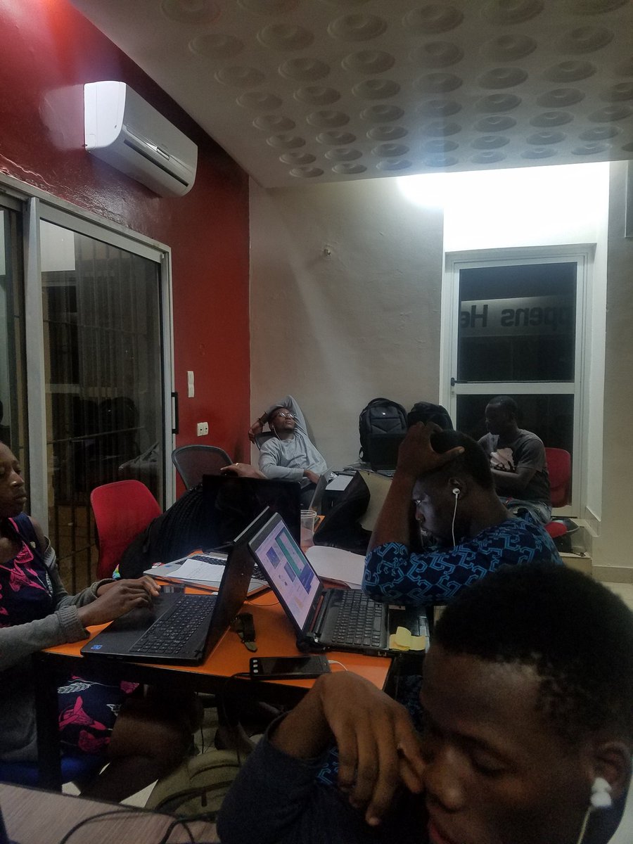 elhamauriam's tweet photo. Discussion sur la vidéo de 30s

@iamtonycletus 
@SpaceAppschallenge 2019
@happy
@Nicodem
@Farid https://t.co/VXO4rRwjiu