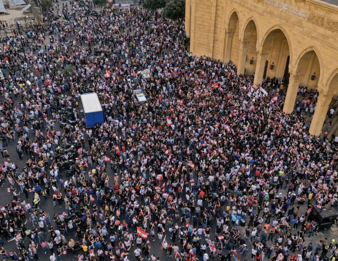 lebanonpics's tweet photo. إذا الشّعب يوماً أراد الحياة، فلا بدّ أن... https://t.co/nZfrysfaZc