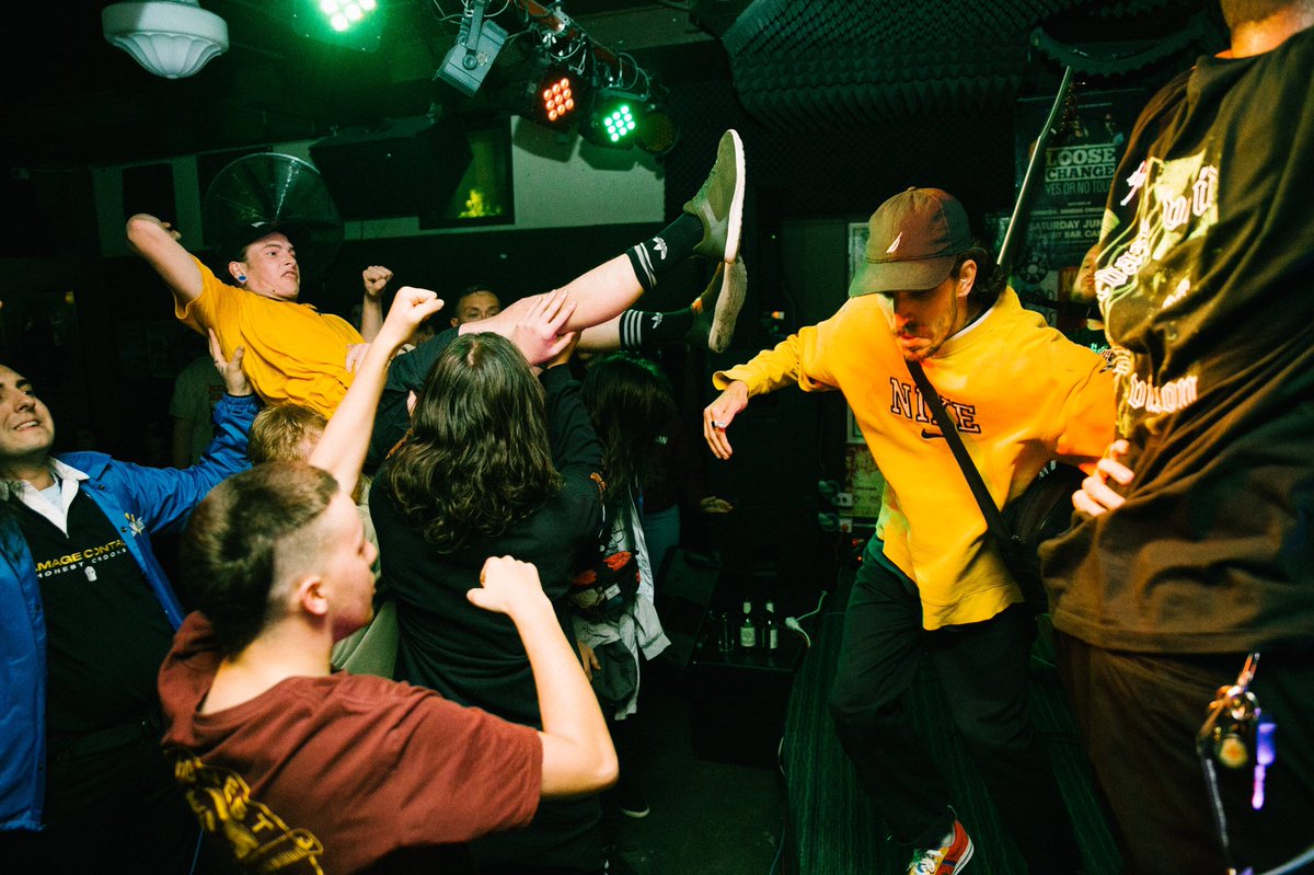 SPACEELONC4ro's tweet photo. Much love Canberra 
📸 @xRudds https://t.co/Tp50OFkQs5