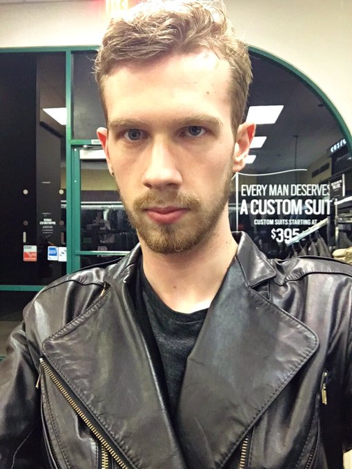 New collar, New haircut 🖤 Puppy is feelin good! 🐾 https://t.co/0kBQkfrBvz<a href="/tag/cumshot"class="tags"><span>#cumshot</span></a><a href="/tag/gayporn"class="tags"><span>#gayporn</span></a><a href="/tag/humanpup"class="tags"><span>#humanpup</span></a>