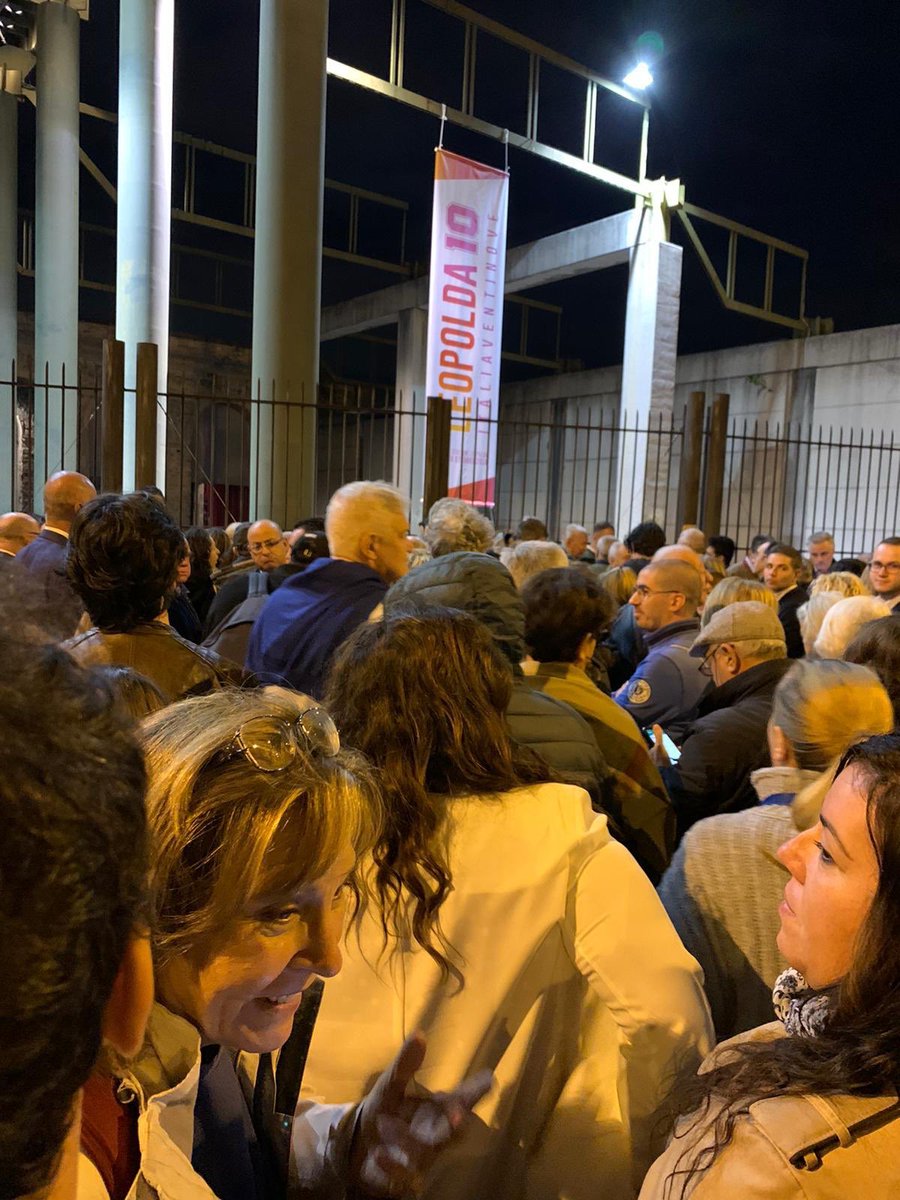 Maria Elena Boschi tweet media