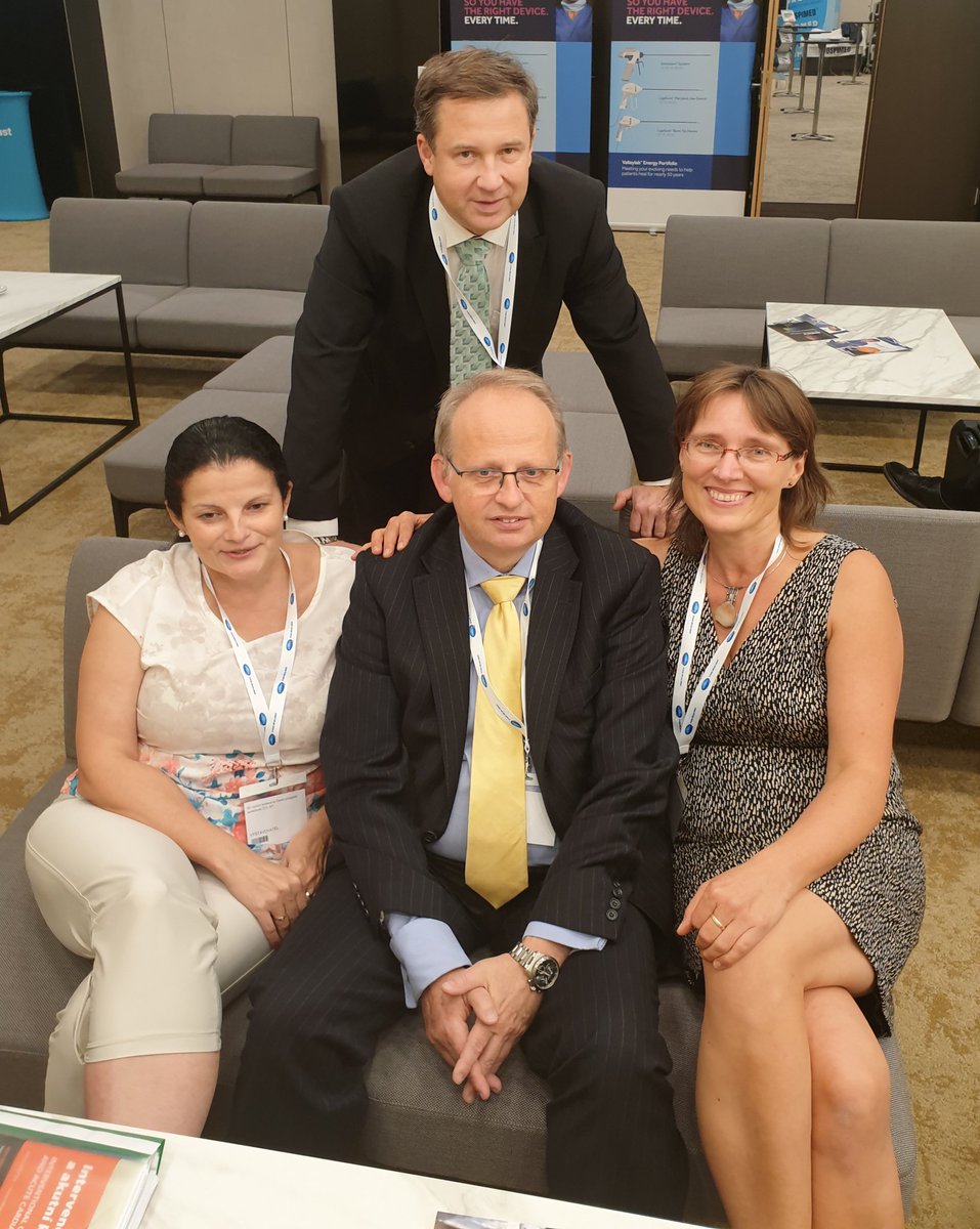 milanhoraplzen's tweet photo. Během #CUS19 proběhlo též jednání o budoucím financování časopisu @CzechUrology mezi vydavatelem @CUS_CLS_JEP a nakladatelem @MedicalSolen. #uroczech https://t.co/5jYx5HWX70