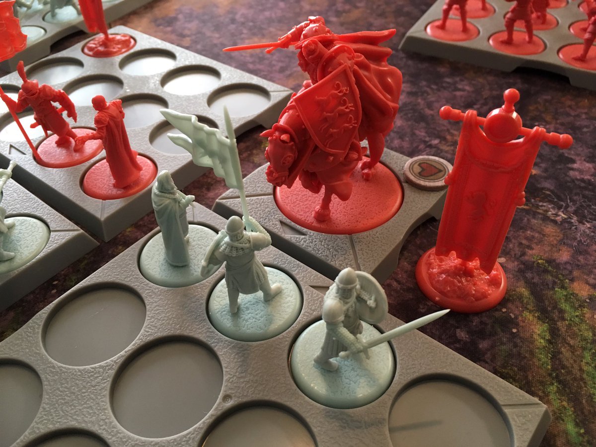 RemassogsRealm's tweet photo. #eddardstark #lordofwinterfell faces off against #gregorclegane #themountainthatrides / #robbstark #theyoungwolf engages #othellyarwyck #warmachine #specialist . #asongoficeandfire @cmongames #tabletopminiaturesgame . #aclashofkings #miniatures @darkswordminiatures . #fantasy https://t.co/TBq6wK20Ur