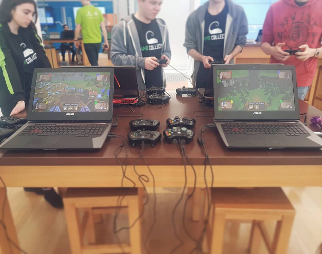 GamesCamo's tweet photo. Microsoft Indie Showcase was a success!
Thank you @microsoft for hosting the event &amp; giving us the chance to showcase our game to the public. It was a pleasure to display our game at your store alongside other amazing indie video games #gamedev #indiedev #videogame #games #asus https://t.co/7d3cbm57Ws