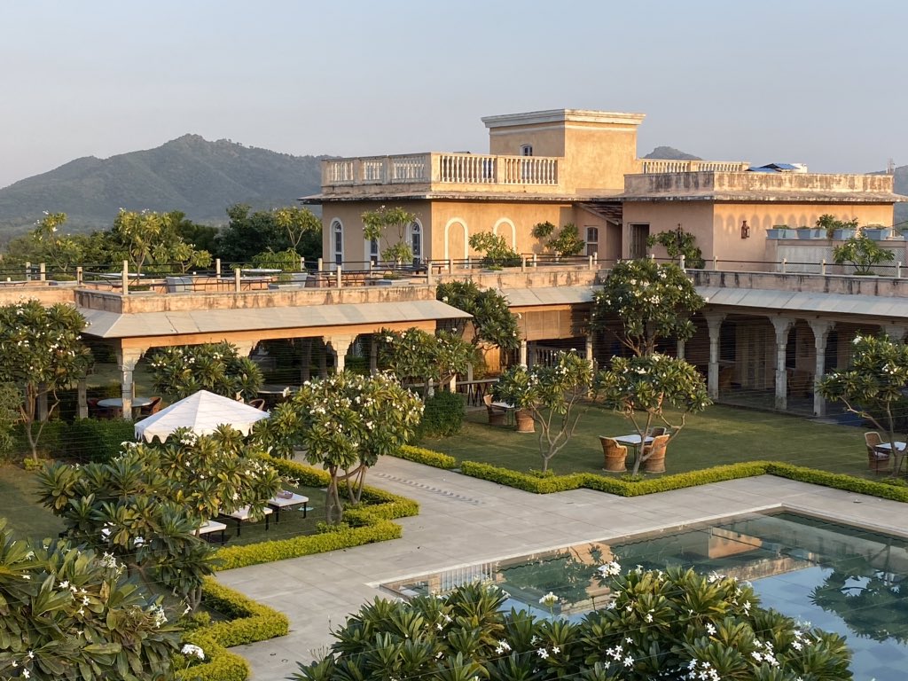 dolsson88's tweet photo. Thank you Richard and Trish for hosting us at your wonderful Bujera Fort in Udaipur, Rajasthan. A magnificent retreat in a such a beautiful location. @hanlon_richard @BujeraHseUdai https://t.co/S0JcJzyyAA