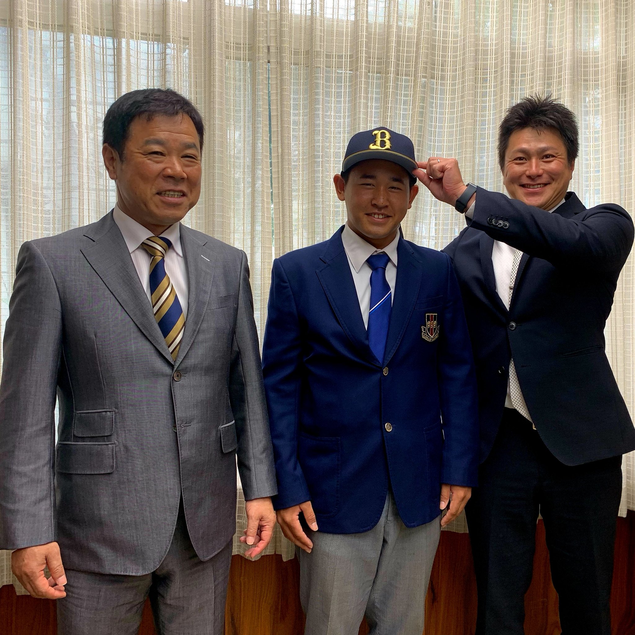オリックスバファローズ縞田拓弥選手実使用バッティンググローブ オリックスバファローズ縞田拓弥選手実使用バッティンググローブ