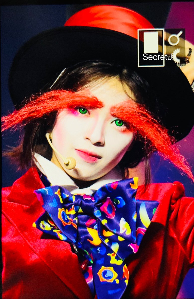 SecretJ1101's tweet photo. 191020 #TWICE   #트와이스     #JEONGYEON #정연 #ジョンヨン https://t.co/IFHs1AriGd