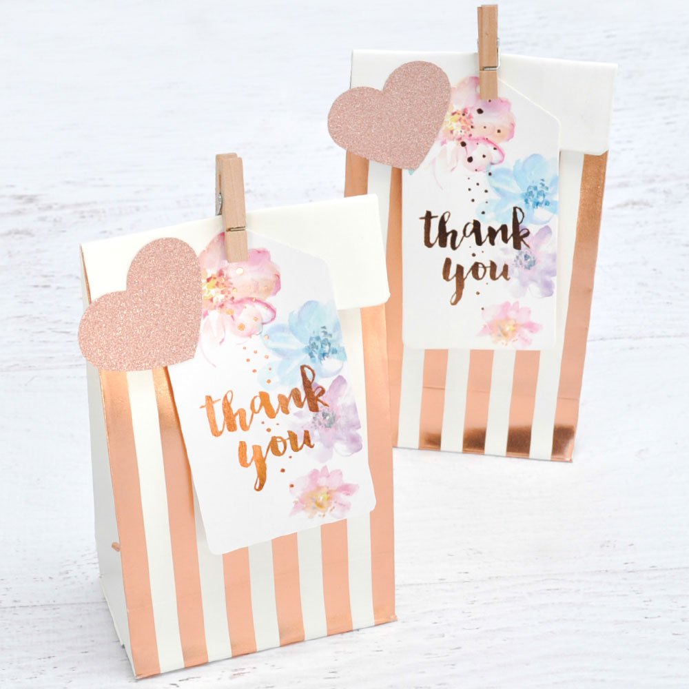 IllumePartyware's tweet photo. Our stunning rose gold treat bags are a great addition to your party!
https://t.co/EDKY2URZcs
#illumepartyware  #birthdays #birthdays #partyplanning #partyideasgroup #partyideasforkids #treatbags #rosegoldtreatbags https://t.co/oQEf1mBmez
