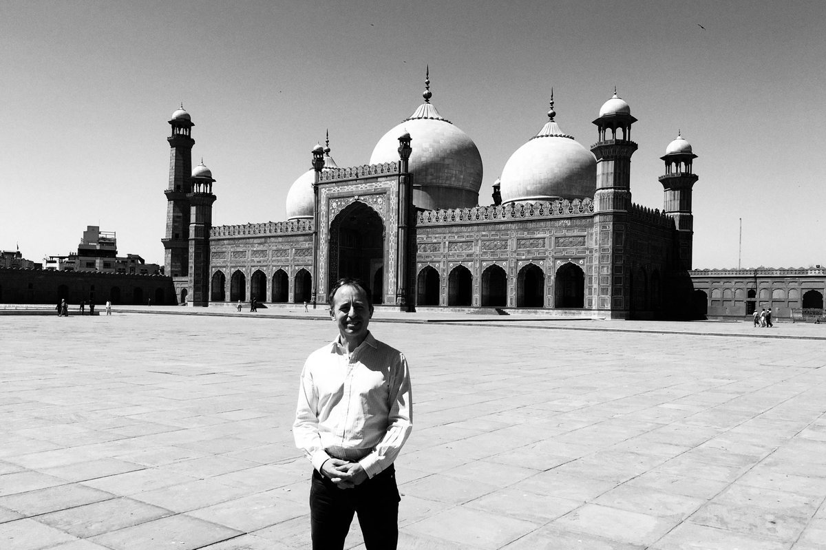 Royal visit over, I start my last week in Pakistan.  After nearly 4 years, it will be quite a wrench.  I’ll post a few old photos of my time here over the coming days - starting with this from 2016.  I keep coming back to Badshahi Mosque and never fail to be inspired.