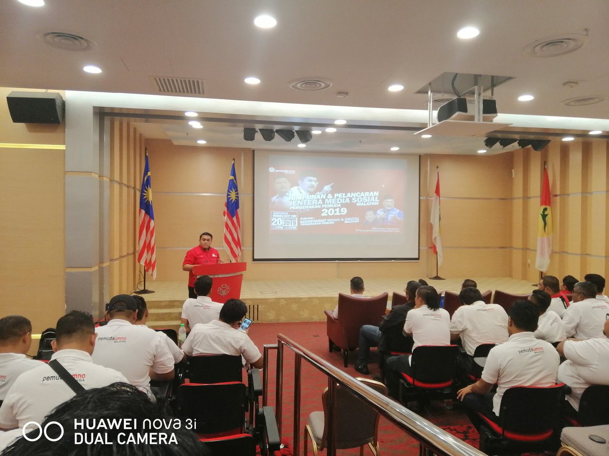 ppubas's tweet photo. Himpunan &amp; Pelancaran Jentera Media Sosial Pergerakan Pemuda UMNO Malaysia 2019 yang dirasmikan oleh @drasyrafwajdi KPUM. Bertempat Di Audiotorium UMNO, Menara Dato Onn, PWTC

#bangkitkembali
#PemudaTerasKebangkitan
#PPUBAS https://t.co/CVbDdoYwek