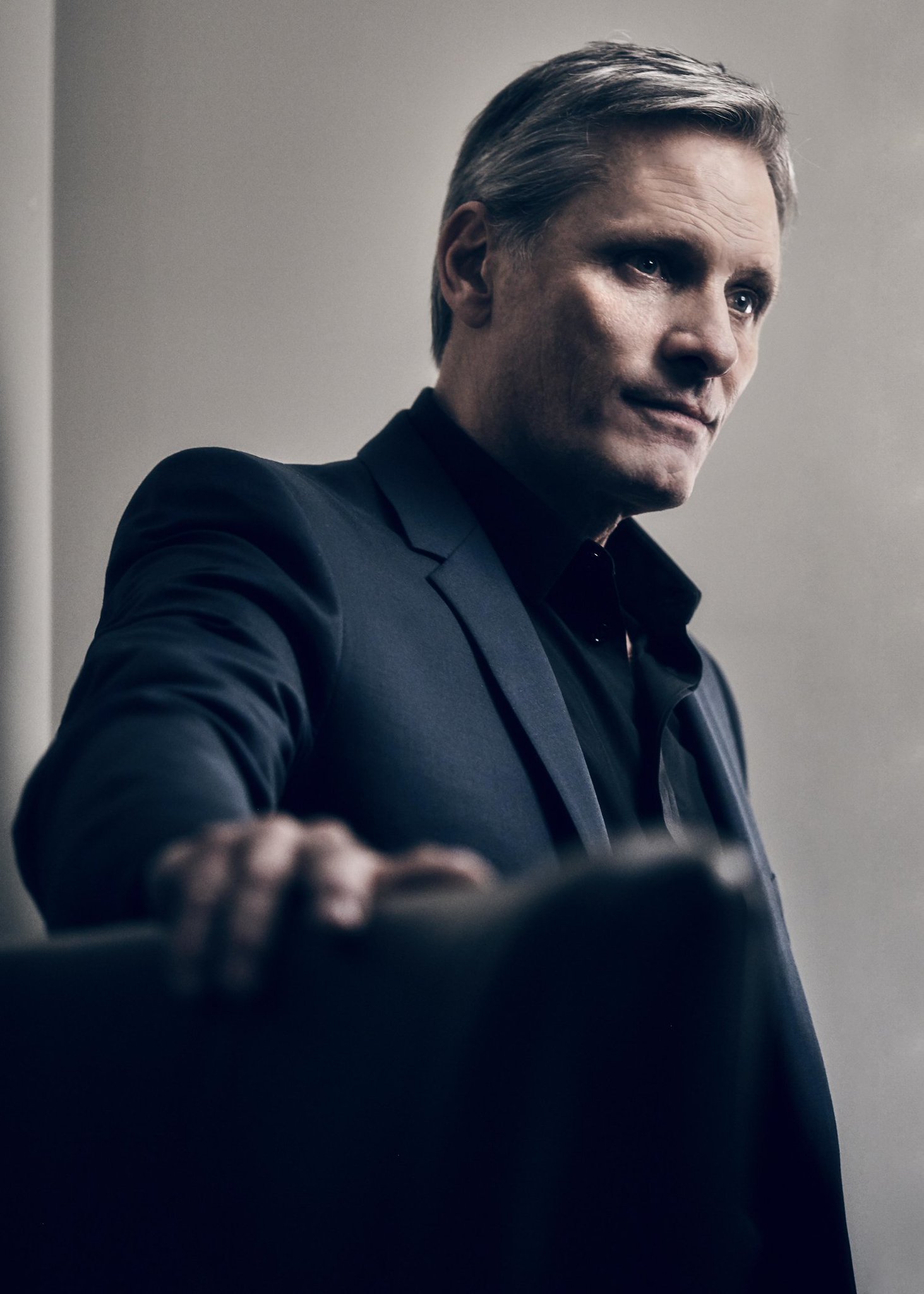 Happy birthday Viggo Mortensen       