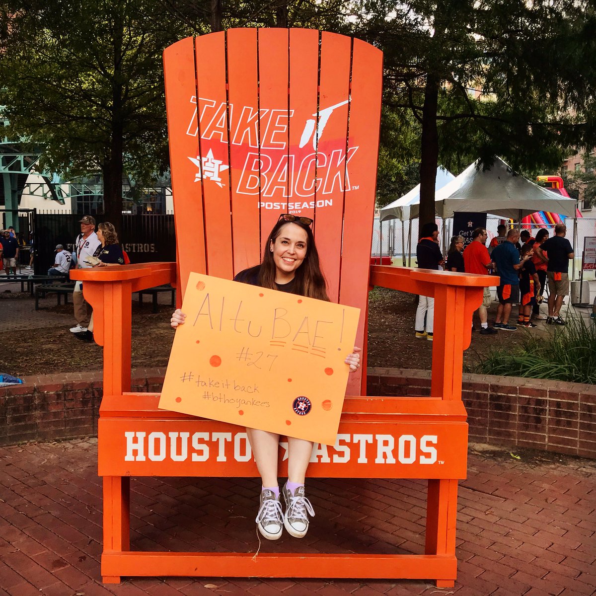 amiles11's tweet photo. I attribute @josealtuve27’s new status as MVP to a few things: My #altubae sign, the Altuve jersey @fileareport surprised me with and ... the fact that he is very good at baseball. #takeitback #astros #altuve #WorldSeries2019 #GoStros https://t.co/KQiVi9YEtI