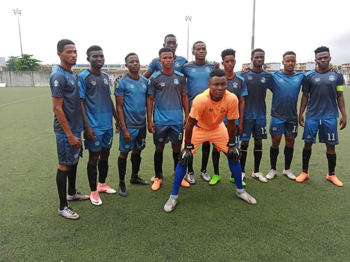 fusionchampion's tweet photo. Who Wins the #SRLPlayOff Finals 
@GoshenFc from Lagos Island or #Box2BoxFc of Surulere. Both teams emerge from the Category A of the League and the Category is tamed to b the toughest but both made it to the finals. @ojeksaikhoje @IkenyeMoses @sportingshina @akinalabi @ELEGBETETV https://t.co/IjBtpcqYi9