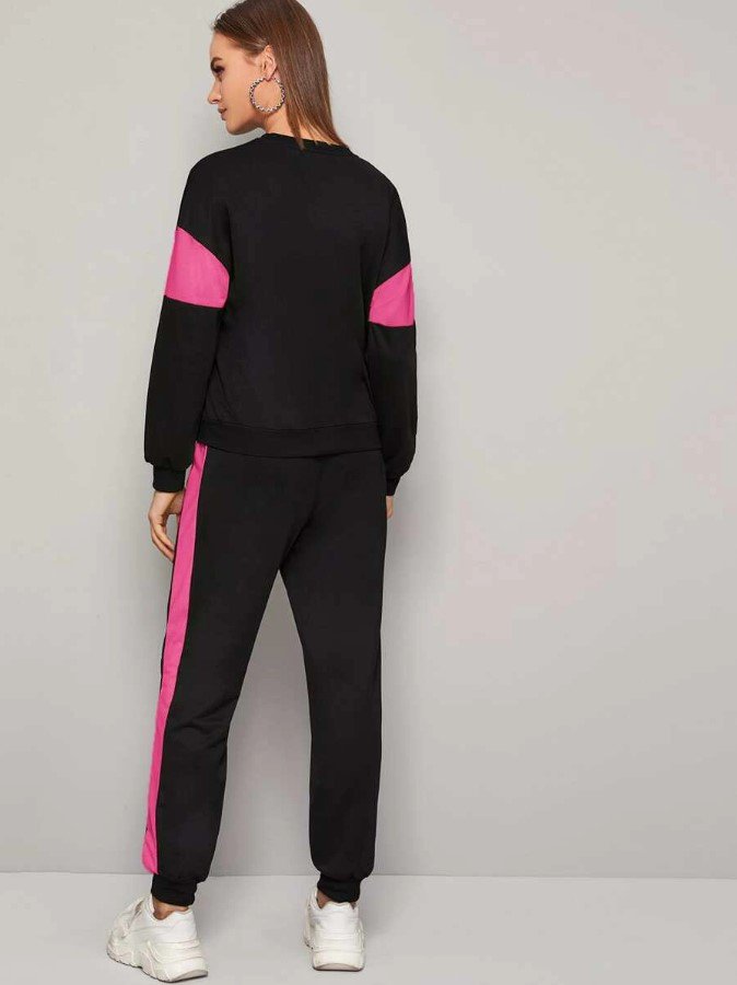 NANASHOPPING1's tweet photo. Contrast Panel Sweatshirt With Sweatpants Tracksuit Set

https://t.co/14GWKpKYFu

#fitness #sports #sweatpants #sweatshirt #trucksuit #running #clothing #fashion #cotton #contrast #longsleeve https://t.co/5CdNsXrMN4