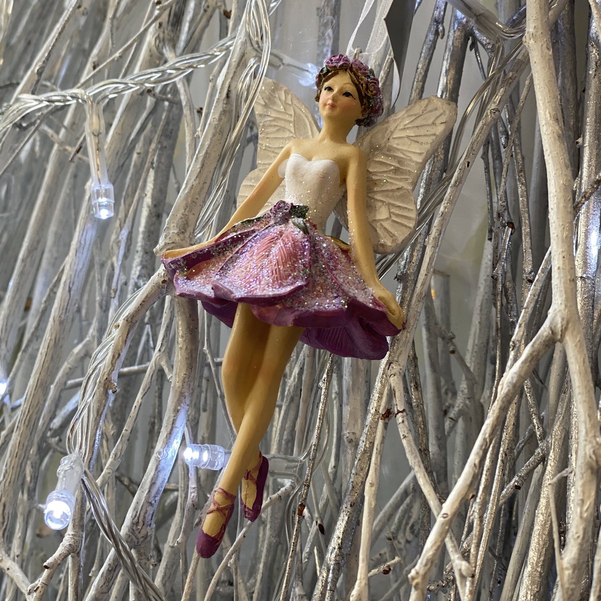 There’s only 10 shopping weekends left until Christmas!!

And... WE’RE OPEN TODAY!!✨

Come and see our sparkly new friends in store! #shopping #nuneaton #instore #nuneatontown #independent #giftshop #christmas