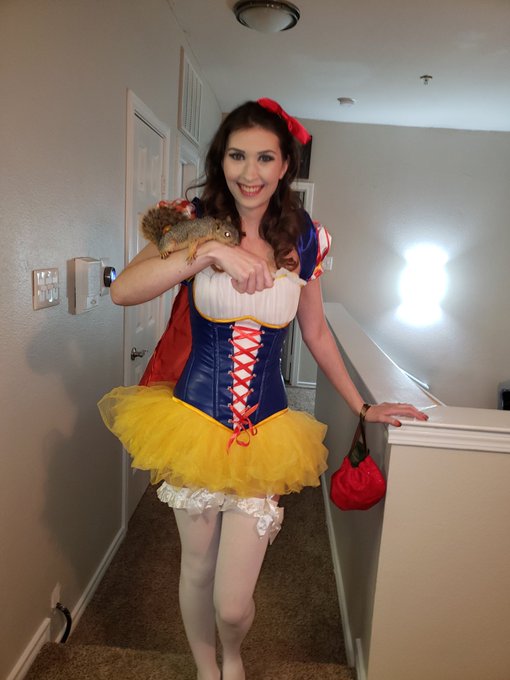 Pics from the Dragon Halloween ball! https://t.co/XiMt7rKVND