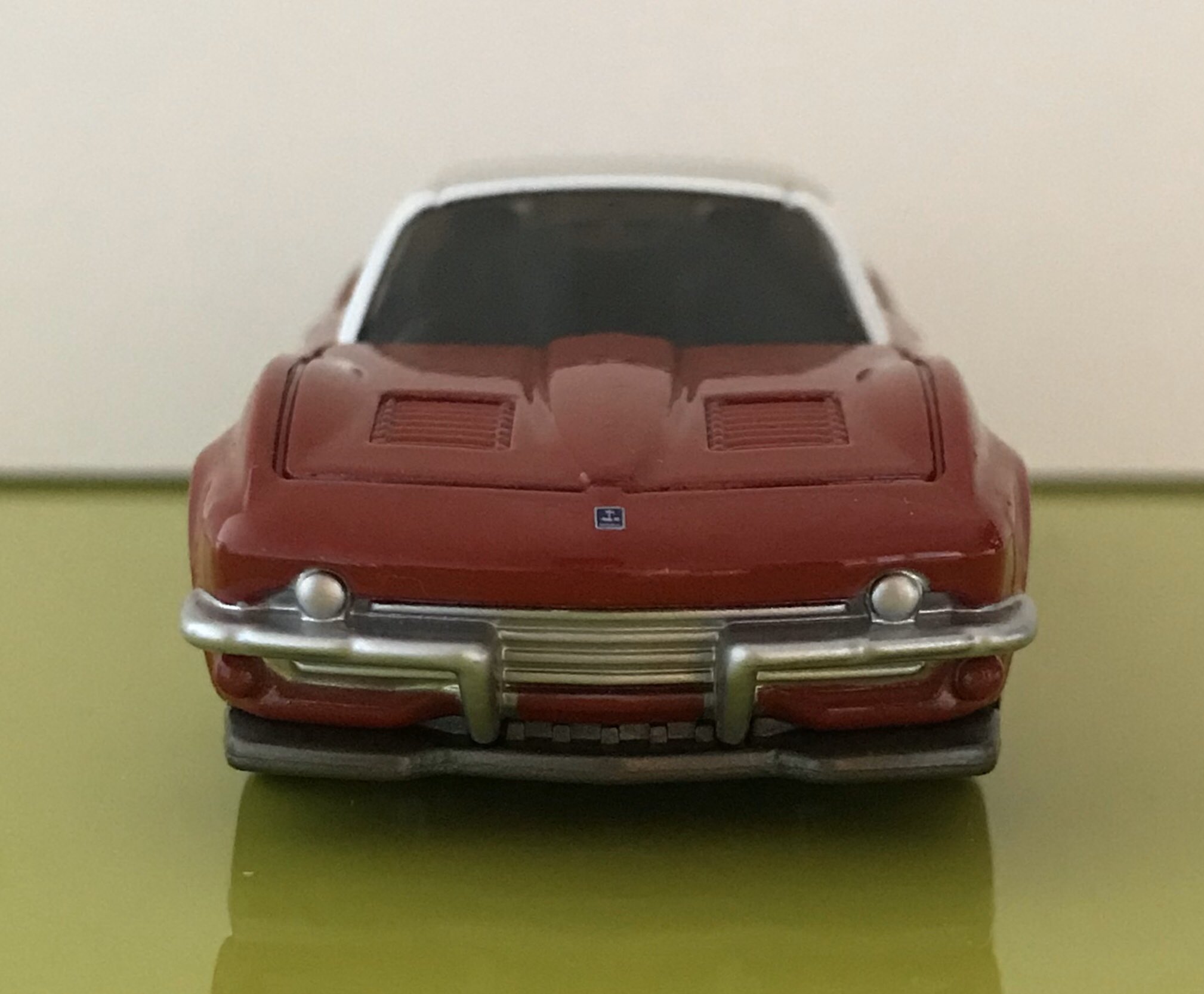 三菱の車 デ から名前が始まる車多い 平井堅の曲でも乃木坂がcmやってるカップ麺でも筒に入った美味しいお菓子でも無くロックスターなんですねーーありがとうございます トミカ