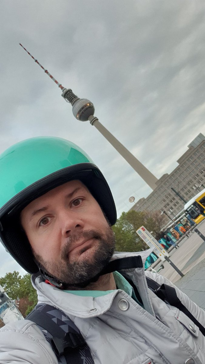 DeSmart Software Development tweet media