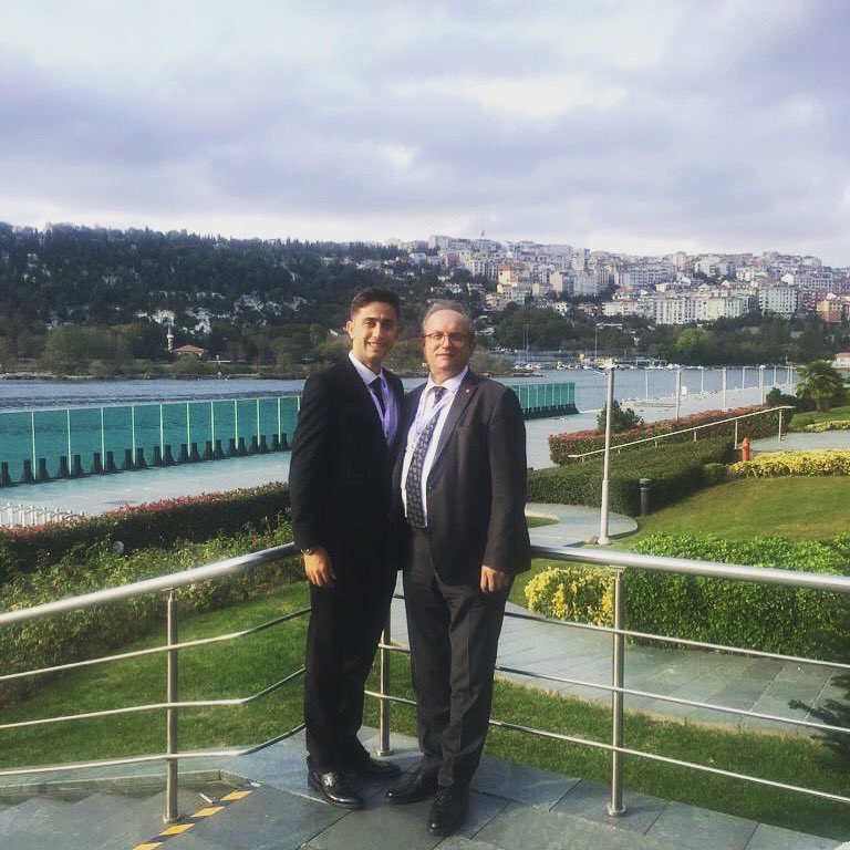 tanrisevenkoray's tweet photo. 30 farklı ülkeden 5000 katılımcının bulunduğu “Ortak Enerjimiz Ortak Geleceğimiz” sloganı ile bu sene 8’ncisi düzenlenen Türkiye doğalgaz sektörünün en büyük kongresi olan INGAS2019’da var olduğum için  gurur duydum. #ingas2019 #ortakenerjimiz #ortakgeleceğimiz #igdaş https://t.co/UWRYCvYF8j