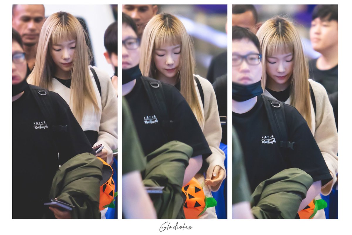gladiolus8581's tweet photo. 191019 #Taeyeon - BKK Airport 🛫
#2019BESTOFBESTINBKK https://t.co/ov25rHfxIG