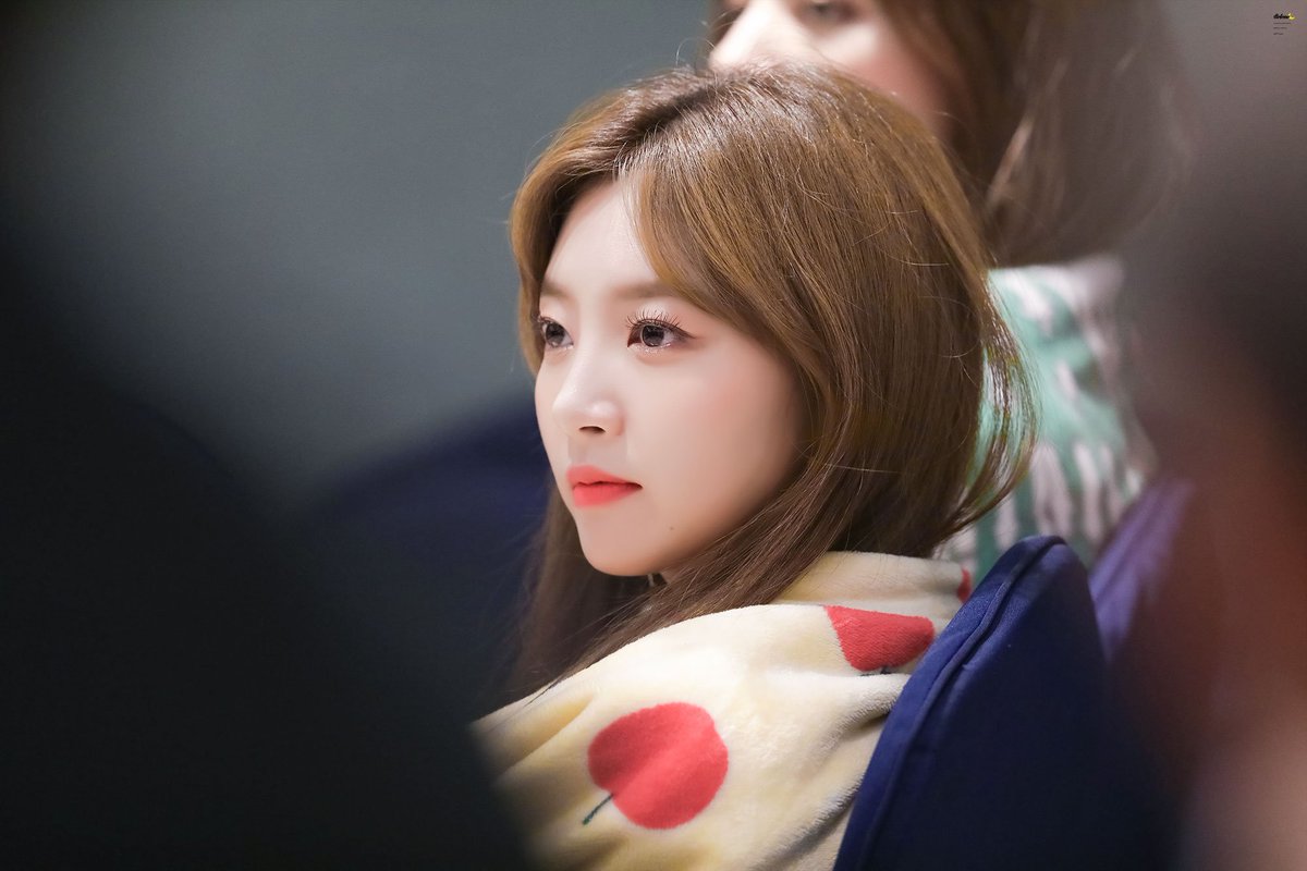 0519_Selene's tweet photo. 191013 #라붐 #해인 https://t.co/Mk2rVWrh78