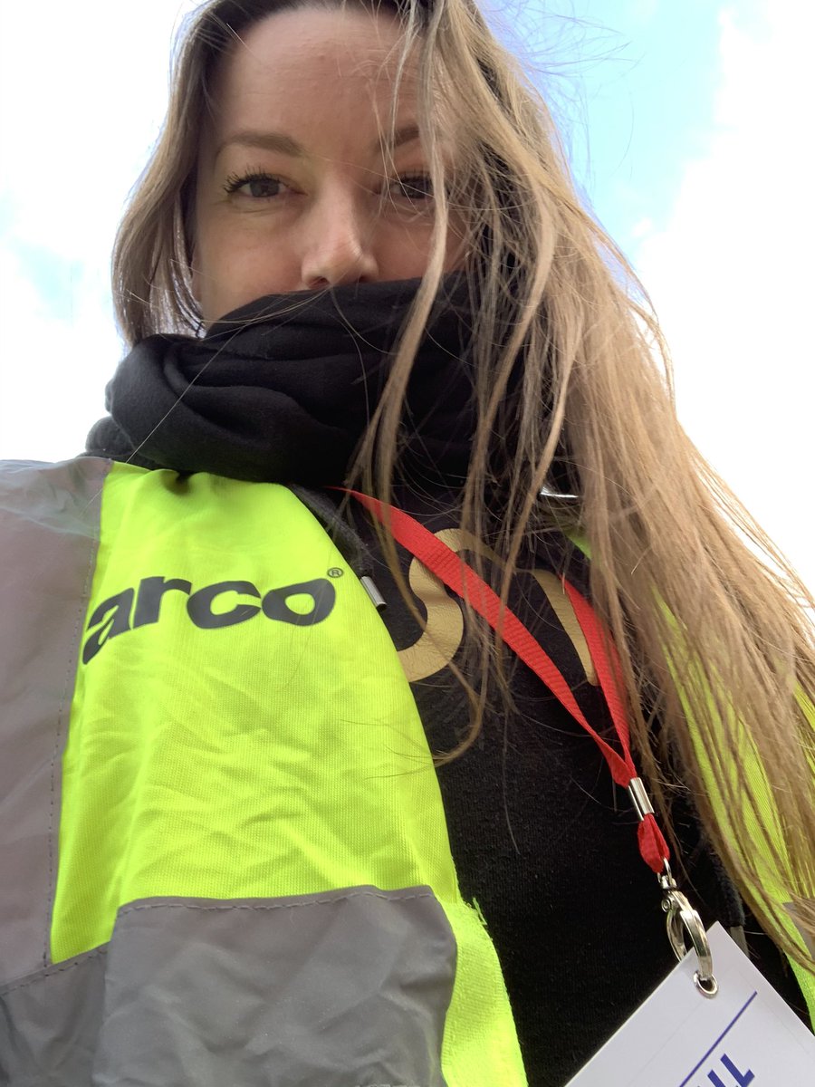 tracyluvsit's tweet photo. I’m ready! Glad of my @runr_uk hoodie it’s a wee bit cold. So if y’all could run quickly and give me something to cheer for as the cones don’t have much banter! #YorkshireMarathon #eventeer https://t.co/yht8qv66dm