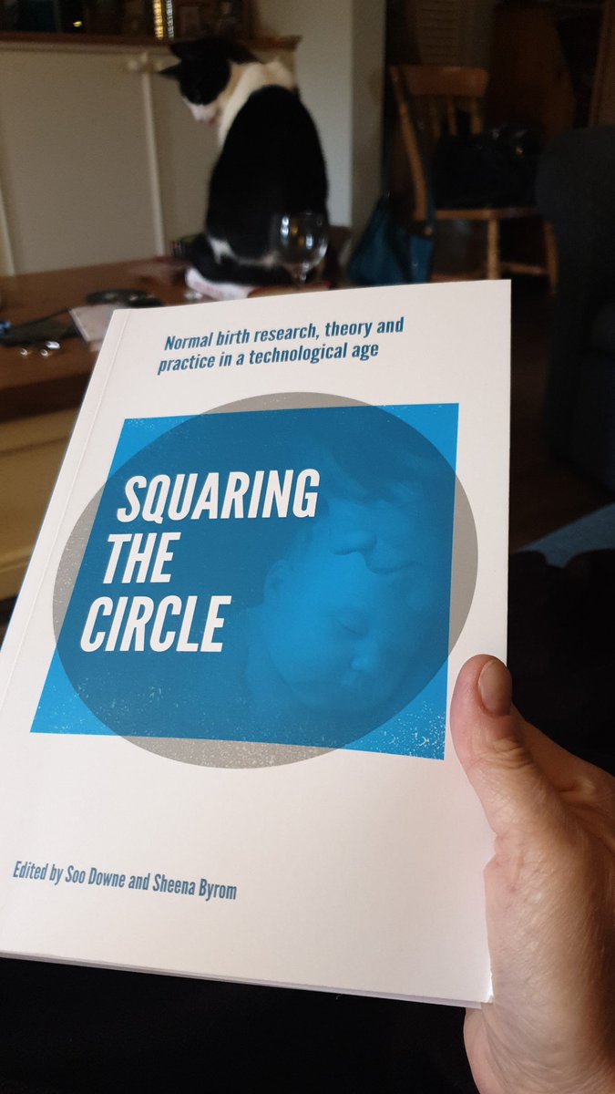 Doulamaddie's tweet photo. The cat's not interested, but I am! Wisdom from some of the wisest to start my Sunday.
@SagefemmeSB @SheenaBSooD
@all4maternity
#squaringthecircle
#birthbooks https://t.co/rzjS0wQbcw