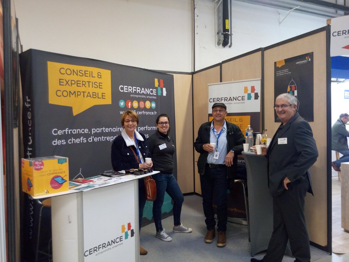 psachot85's tweet photo. Pause conviviale avec @ritabossard  administratrice @Cerfrance85 @ChronoNations https://t.co/lfJKdsIby2