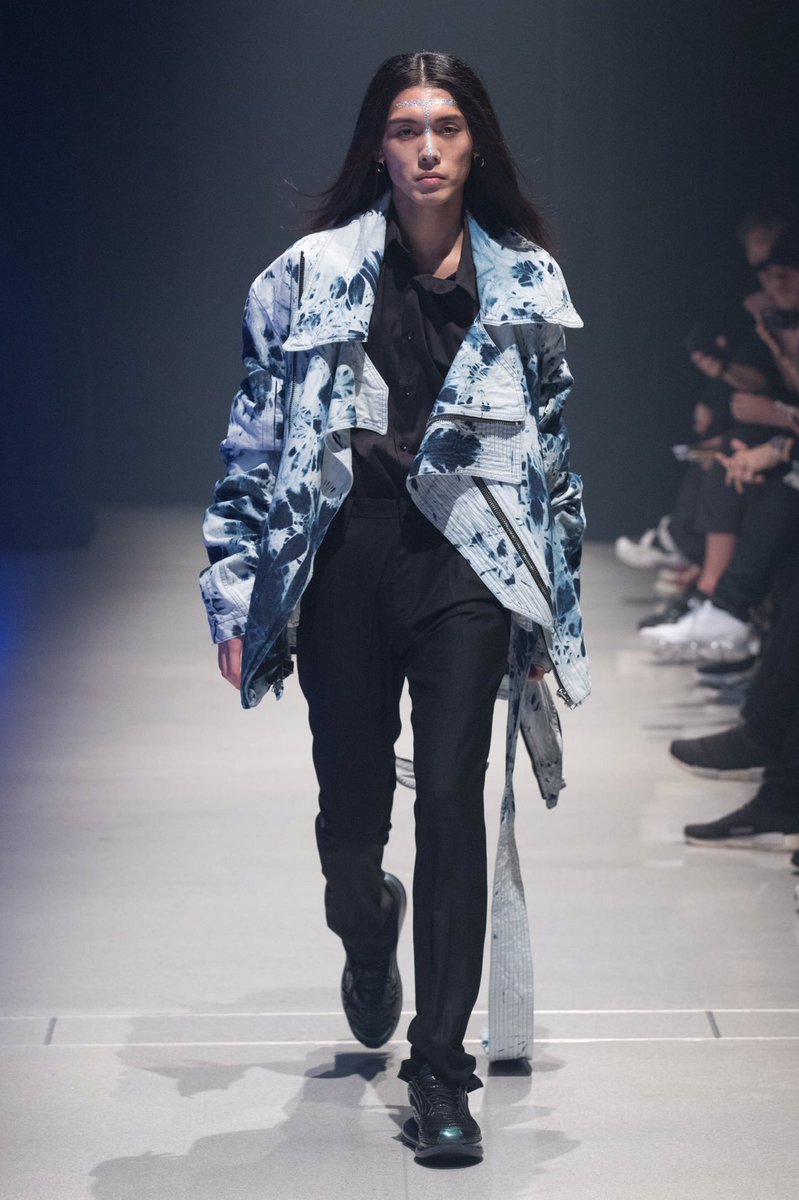 shunyanocamera's tweet photo. Thank you for having me RABD 2020ss look 4
⚡️Rakuten Fashion Week Tokyo⚡️
#RABD #RakutenFashionWeekTOKYO https://t.co/LEYZ5AxdOS