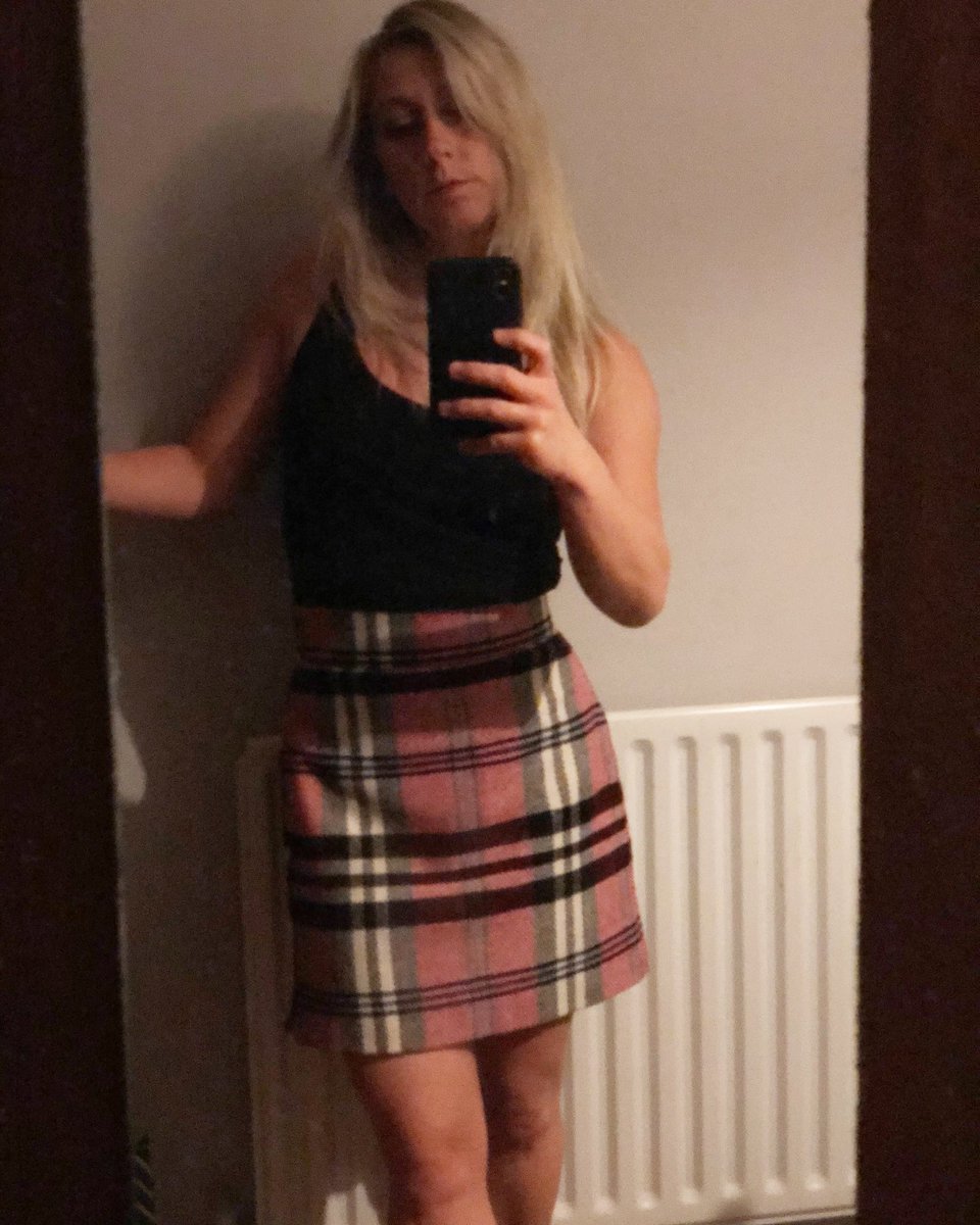 Took my charity shop skirt out for a dance last night.  #charityshop #charityshopfind #newskirt #goingout #outout #goingdancing #reducereuserecycle