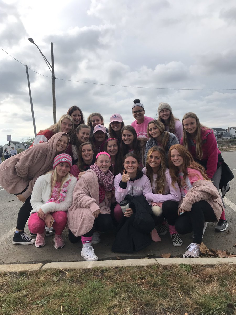 PPBGirlsSoccer's tweet photo. GSOC SUPPORTS BREAST CANCER AWARENESS💗💓 #timercam #girlpower https://t.co/6BdeYztTlh