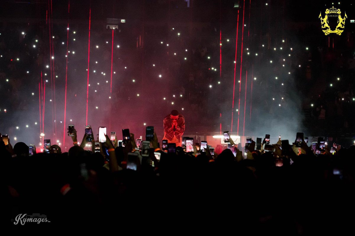 Salmmi_Cashual's tweet photo. When a #Lion π― Roar every other animal silenceπβ. . #Ojuelegbaπ³π¬ to the worldπ΅π³
@wizkidayo @starboyfest1 @StarboyFest #Kingwizzy https://t.co/bco3y0NH5Q