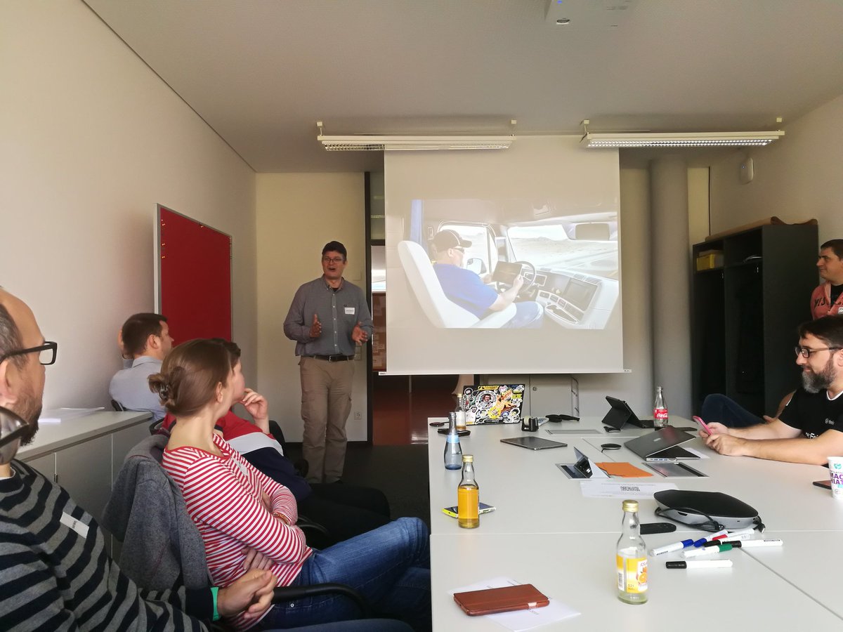 jjweb's tweet photo. #bcbb19 @sascha_p shared the great autonomous driving of Mercedes-Benz Trucks @DaimlerTruckBus. My favorite. The best of today. https://t.co/Cwihq1XS12