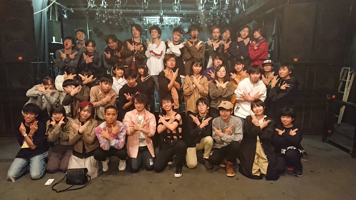 Send_Ai_RIPPLE's tweet photo. 秋のナイフ革命、二日目
無事に終了です！

出演者
来場者のみなさま！

ありがとうございました！
次回は冬ナイフ

出演���まだまだ募集中です
よろしくお願いします！ https://t.co/8rLCrhAp15