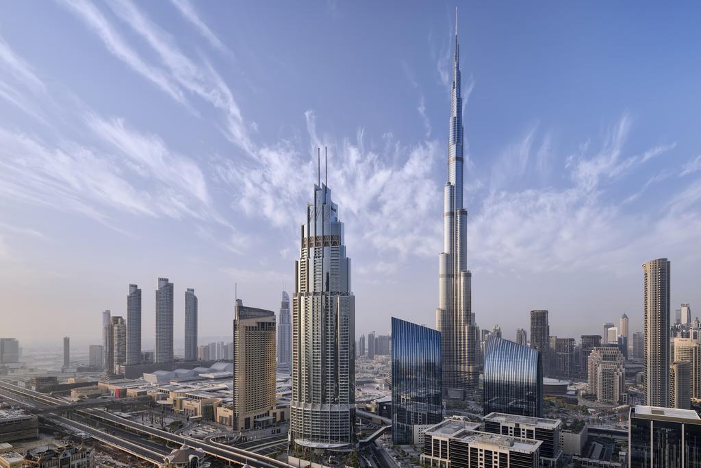 TheIdealVenue's tweet photo. Address Boulevard has stunning views of the world’s tallest building Burj Khalifa & has direct indoor access to Dubai Mall, Fashion Avenue & the Metro Station.
Book here➡️https://t.co/uzK1yn9srz
#Dubai #DubaiHotel #UAEHotel #UAE #AddressBoulevard #BurjKhalifa #DubaiVacation https://t.co/CFazMHQnAm