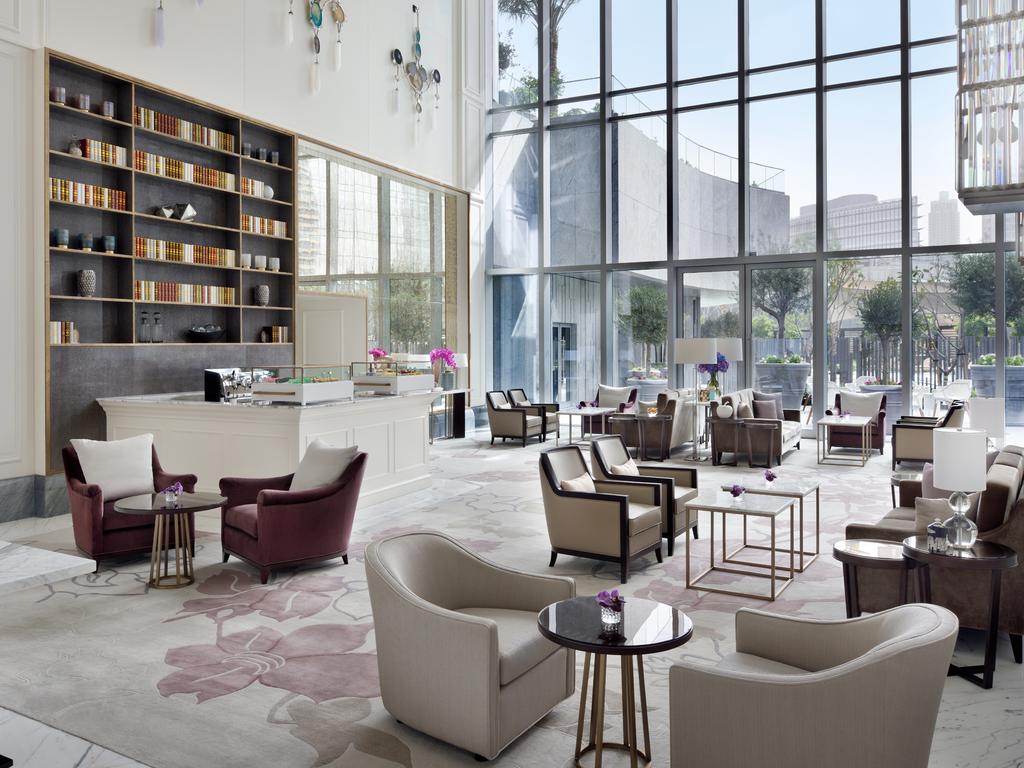 TheIdealVenue's tweet photo. Address Boulevard has stunning views of the world’s tallest building Burj Khalifa & has direct indoor access to Dubai Mall, Fashion Avenue & the Metro Station.
Book here➡️https://t.co/uzK1yn9srz
#Dubai #DubaiHotel #UAEHotel #UAE #AddressBoulevard #BurjKhalifa #DubaiVacation https://t.co/CFazMHQnAm