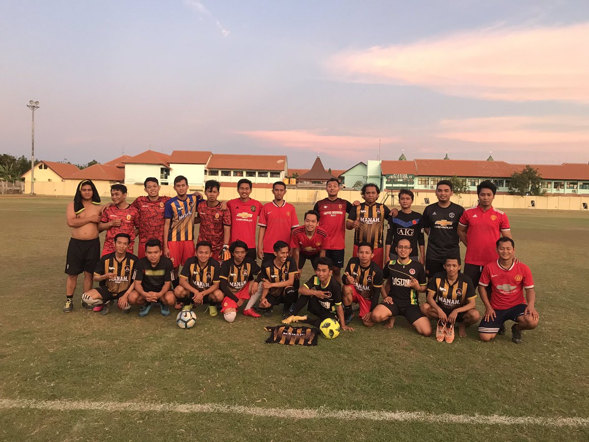 Terima Kasih yg sudah hadir Fun Football sore ini.
Terima Kasih juga @lasegar_100k 🙏
#UISDA