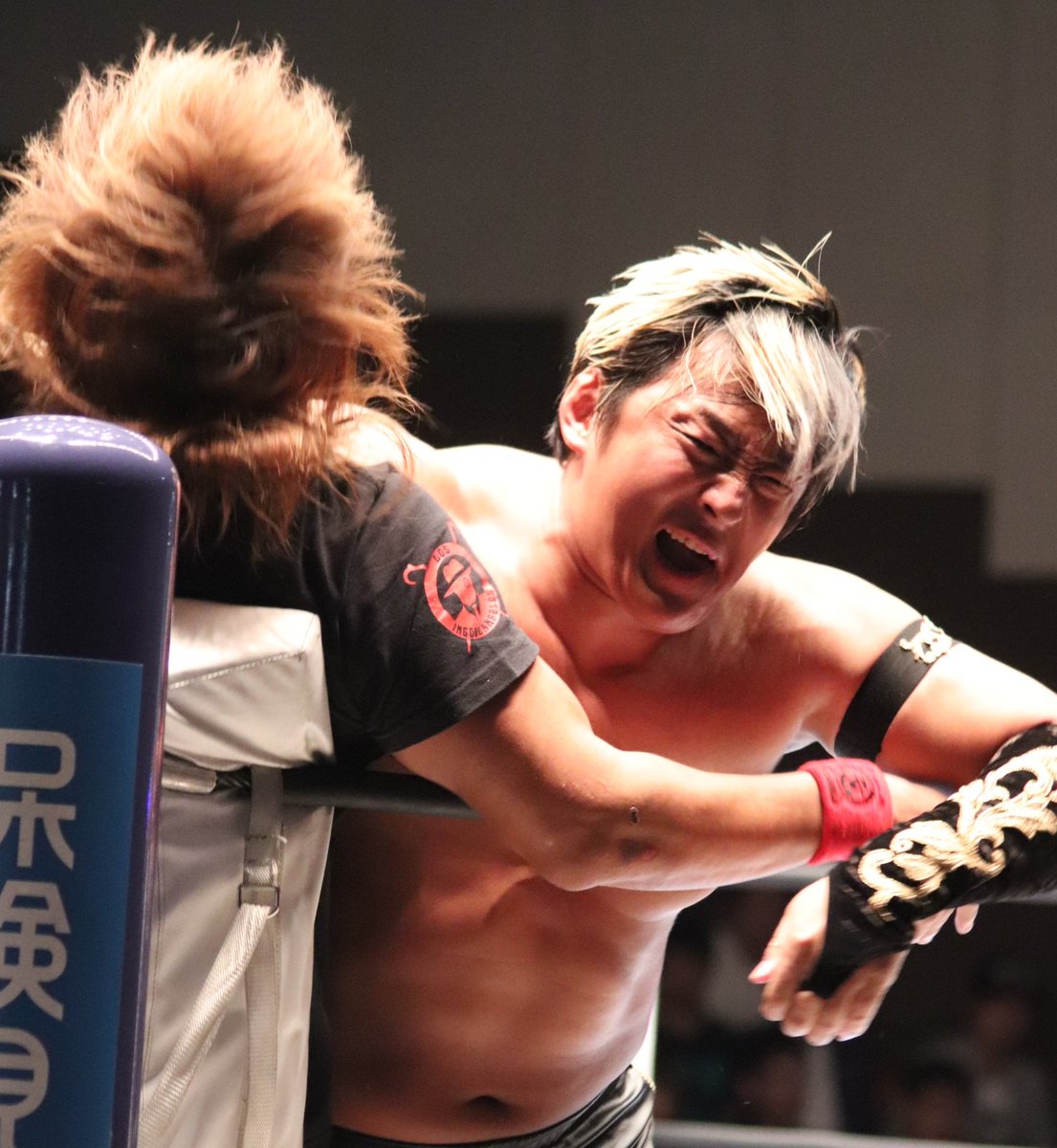 鈴木まあい 10 7 19 後楽園ホール New Japan Road タイチ選手 串刺しアックスボンバー 内藤さんの 髪が凄いことに ロ 新日本プロレス Njpw タイチ 鈴木軍