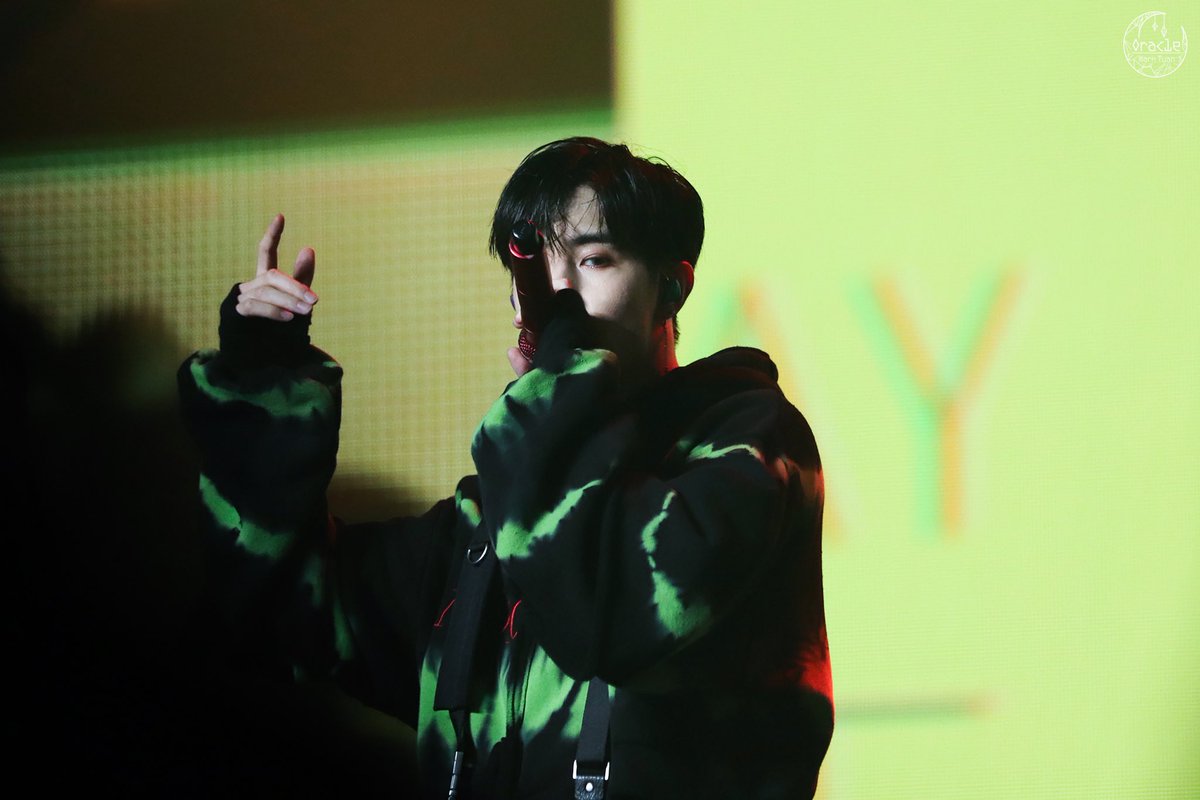 OracleMarktuan's tweet image. 💚💚💚💚

#MarkTuan #Mark #마크
#GOT7  #캇세근
#GOT7_KEEPSPINNING 
#GOT7inLondon