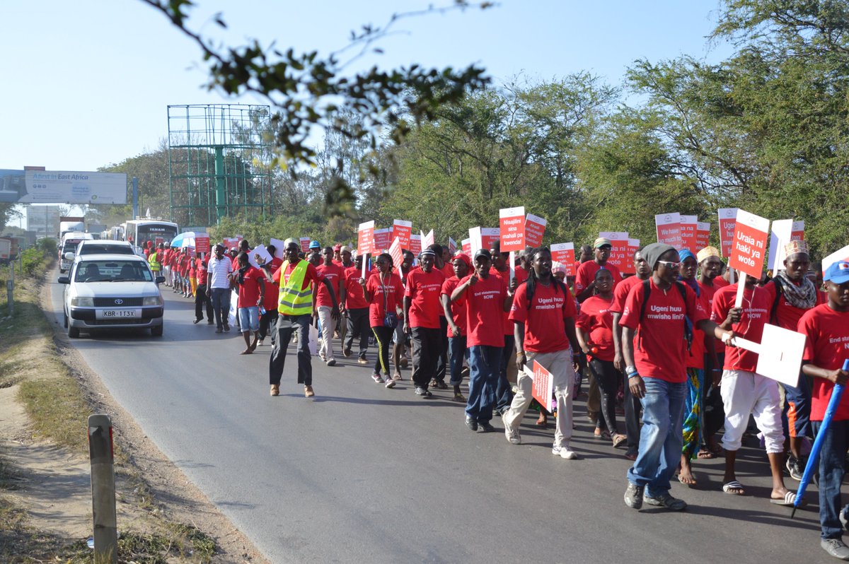 thekhrc's tweet photo. @equalitynow @DefendersKE @CREAWKenya @FemnetProg @SOAWR The journey of #MakondeCommunityKE to citizenship highlights how women's voices can be empowered.  #ForumACHPR65 #ACHPR65 #MakondeKE https://t.co/pNPojDAGWa