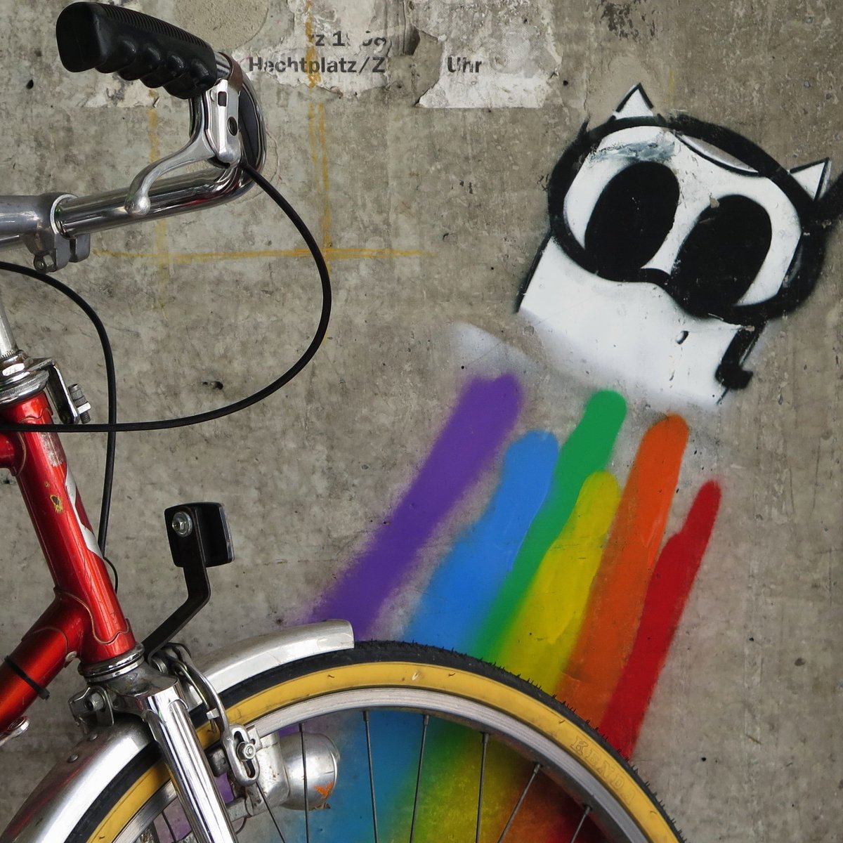 switchplus's tweet image. 🌈As seen in #Zurich 🚲 via @unsplash - Have a great Sunday! 🎉🌈⁠
+⁠
#switchplus #rainbow #colour #graffiti #streetart #urban #style #switzerland #city⁠
⁠