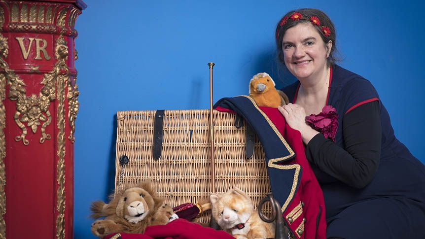 thepostalmuseum's tweet photo. Can you solve the mystery of driverless mail trains? On Monday, join storyteller @oliviasstories in a sensory #storytelling session to hear about spooky goings on at Mail Rail...https://t.co/CEkTRt0Ese #halfterm https://t.co/mMpcF49V6k