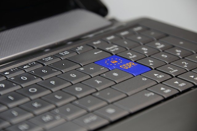 LowCostGDPRUK's tweet photo. What is the deadline for compliance?
The GDPR was approved and adopted by the EU Parliament in April 2016. 
https://t.co/2iX3oDnJ2Z

#GDPR #LowCostGDPR #SmallBusiness #BusinessUK #SmallBusinessUK https://t.co/wMji0p0Flb
