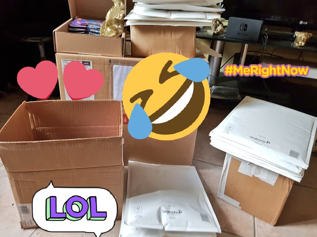 SeduceRoll's tweet photo. Shipping in progress
(My house is a warzone lolol) https://t.co/tbX8h1oNDi